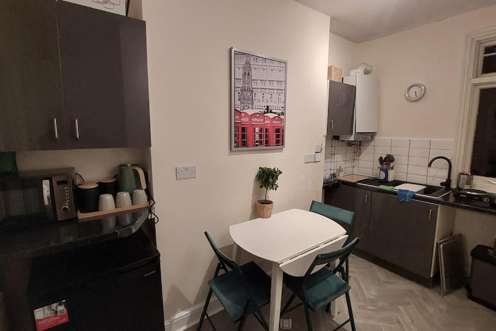 Harry Potter 9 3/4 Flat Appartement Londen Buitenkant foto